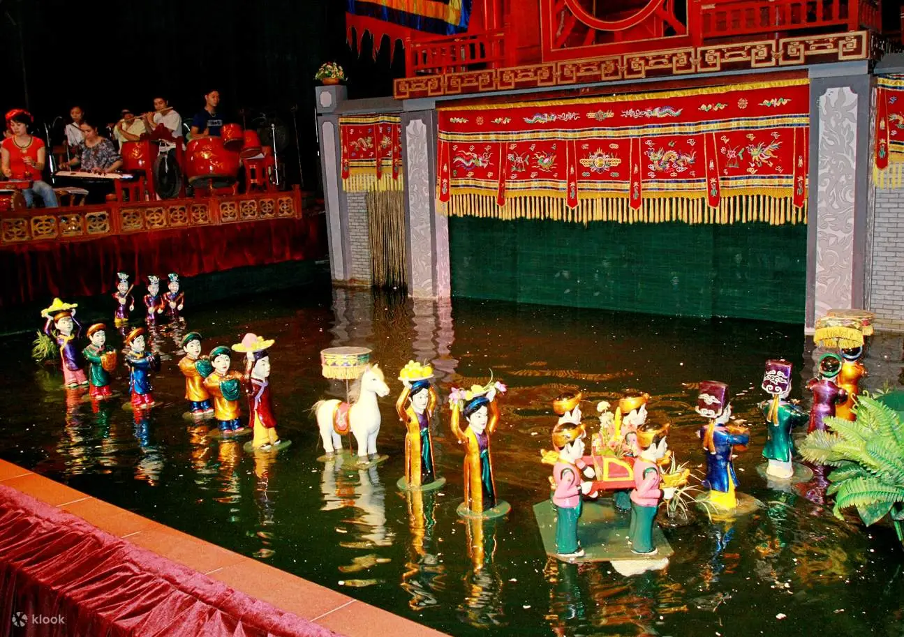 Ho Chi Minh City by Night - Water Puppet Show - Traditional Dinner Cruise